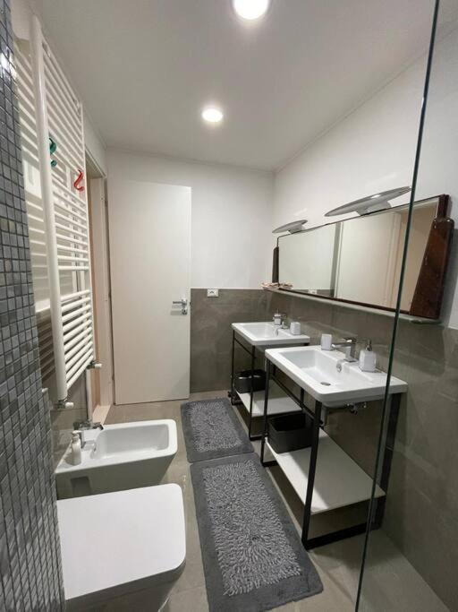 All'Otto Nel Cuore Della Citta Savona Exterior foto
