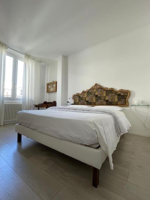 All'Otto Nel Cuore Della Citta Savona Exterior foto