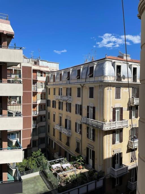 All'Otto Nel Cuore Della Citta Savona Exterior foto